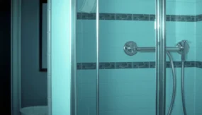 Shower Cleaning Guide: Step-by-Step for a Fresh, Sparkling Shower