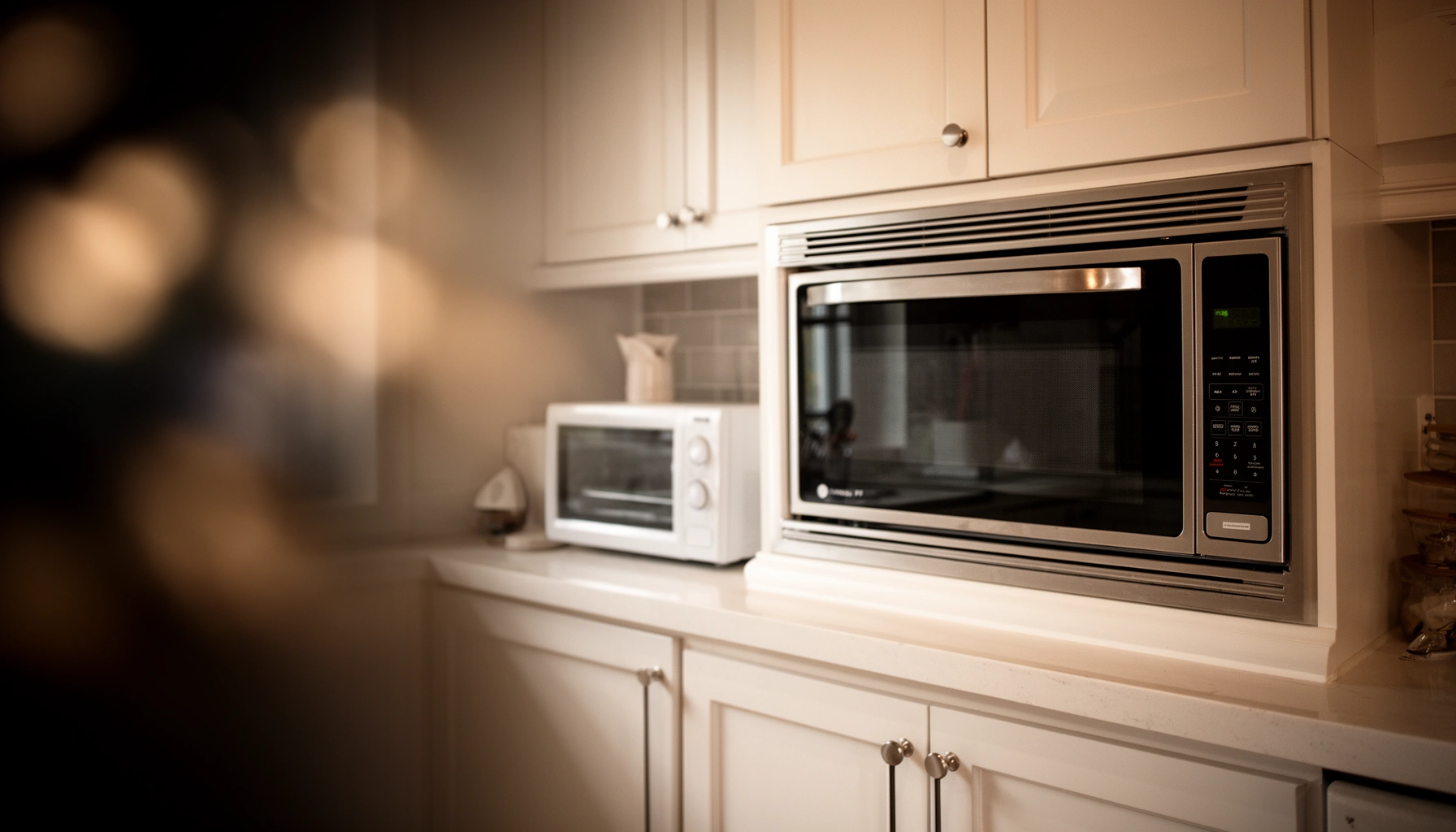 Built-In Microwave vs Countertop Microwave: Key Differences