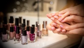 Nail Polish Buying Guide: How to Choose the Best Shade and Finish