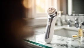 Electric Facial Cleanser Guide: How to Use and Choose One