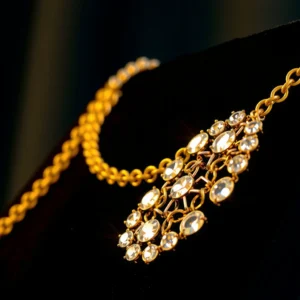 Necklace Buying Guide: How to Choose the Right Necklace